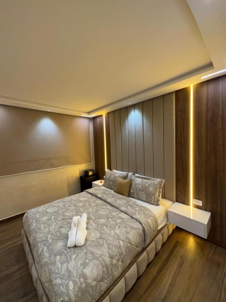 Luxe Apartment *